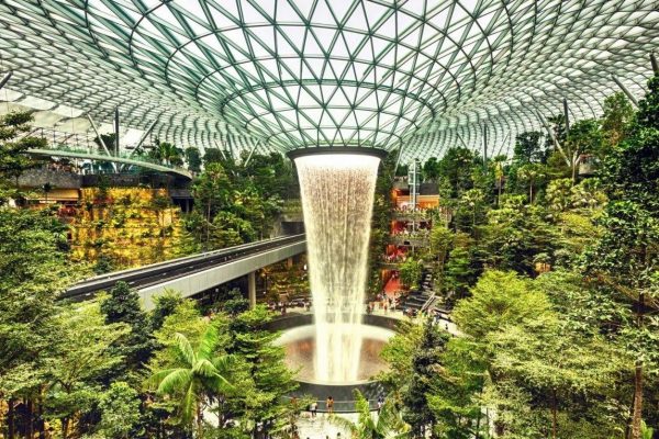 Sân bay Changi là một biểu tượng cho tư duy phát triển “Singapore xanh”